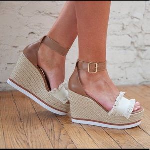 Steven Madden Valley Wedge, Beige